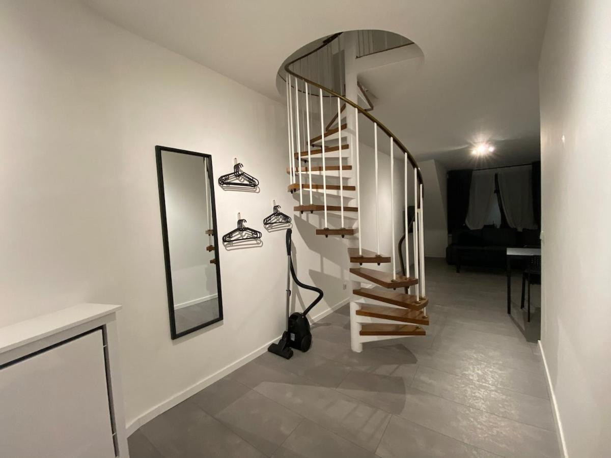 Oldtown Mühlenstr Düsseldorf